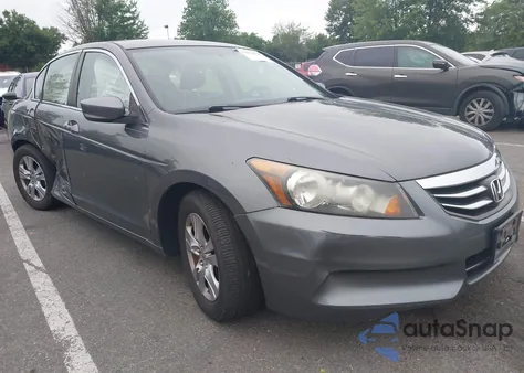 2012 Honda Accord 2.4 Se z USA, uszkodzony, nr VIN 1HGCP2F60CA202255